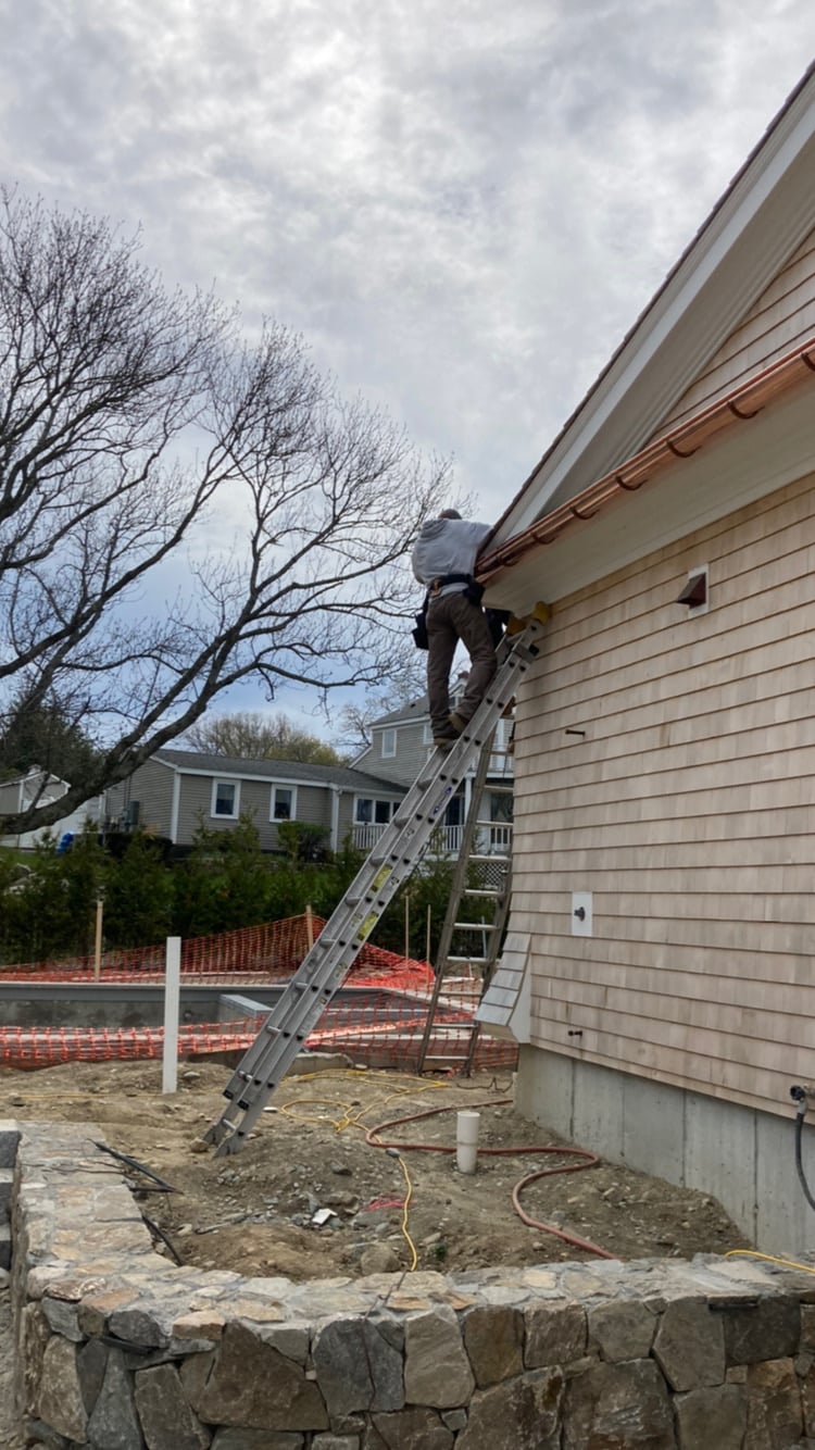 Duxbury gutter repair companies near me